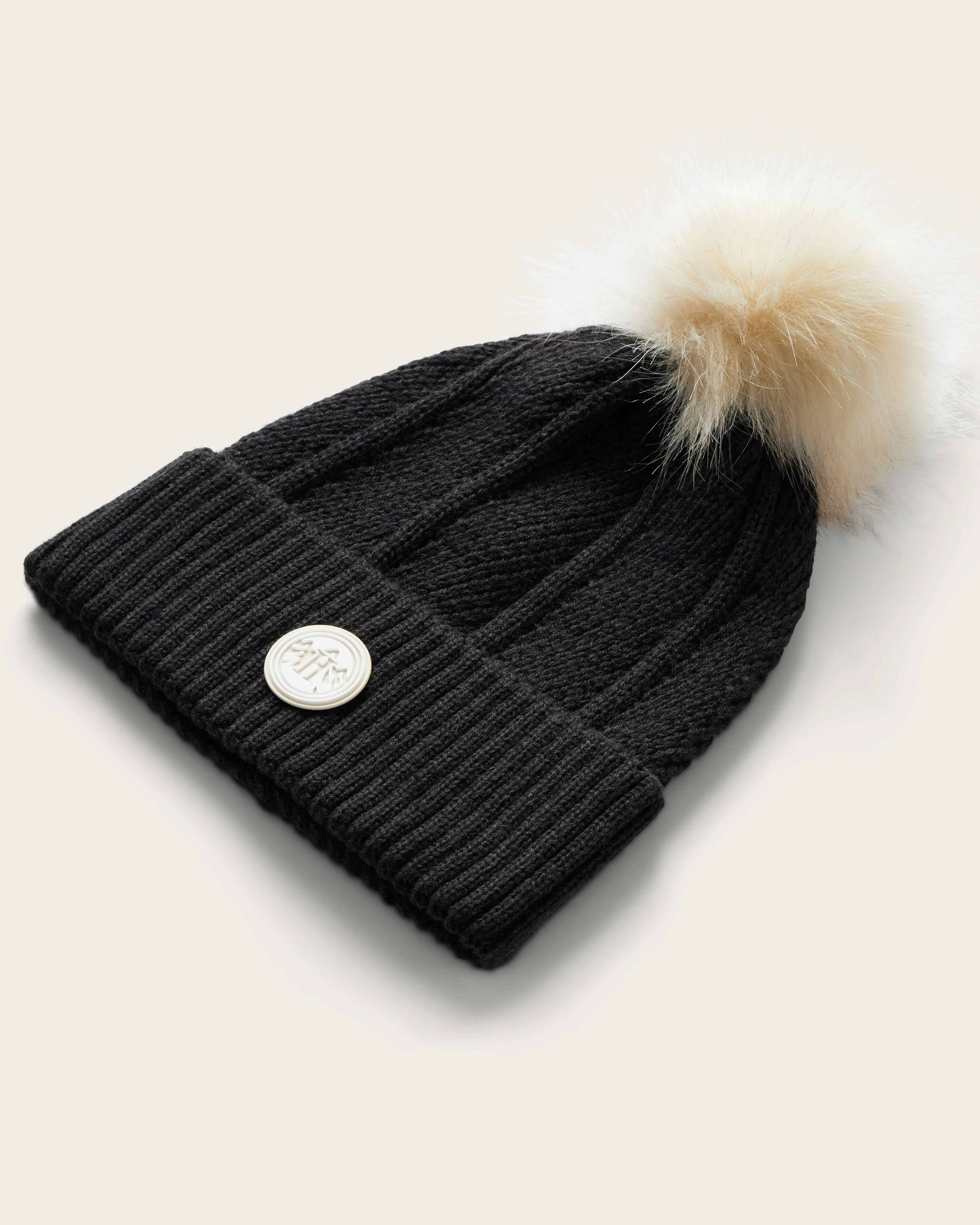 Kids Willow Pom Beanie in Black