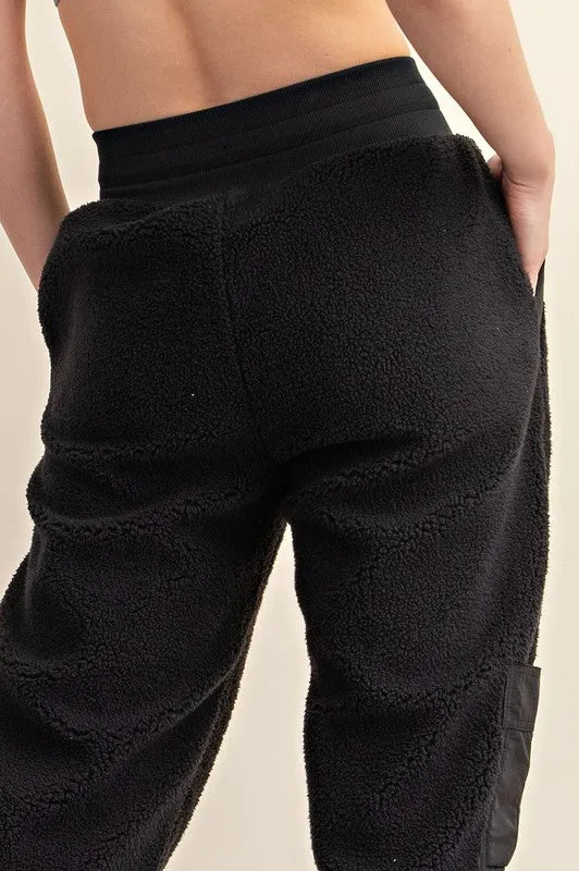 MICRO SHERPA CARGO SWEATPANTS - BLACK OR TAUPE