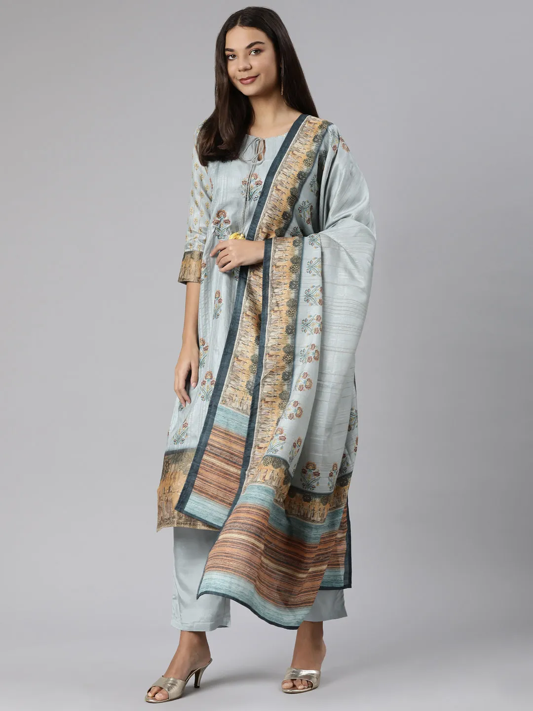 Neeru's Blue Regular Straight Floral Kurta And Trousers With Dupatta