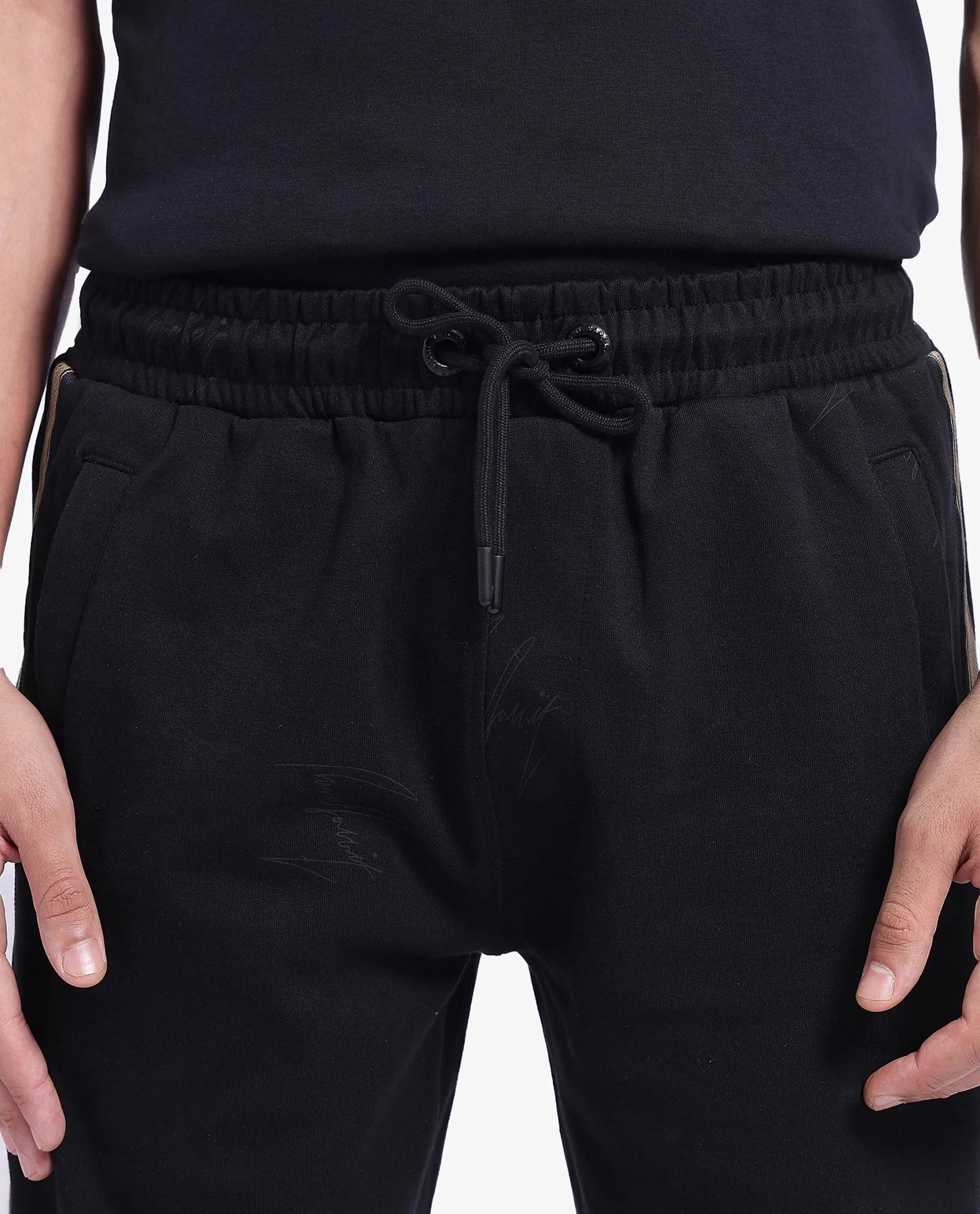 Rare Rabbit Men's Tracksign Black Cotton Blend Fabric Drawstring Closure Side Stripe Trackpant